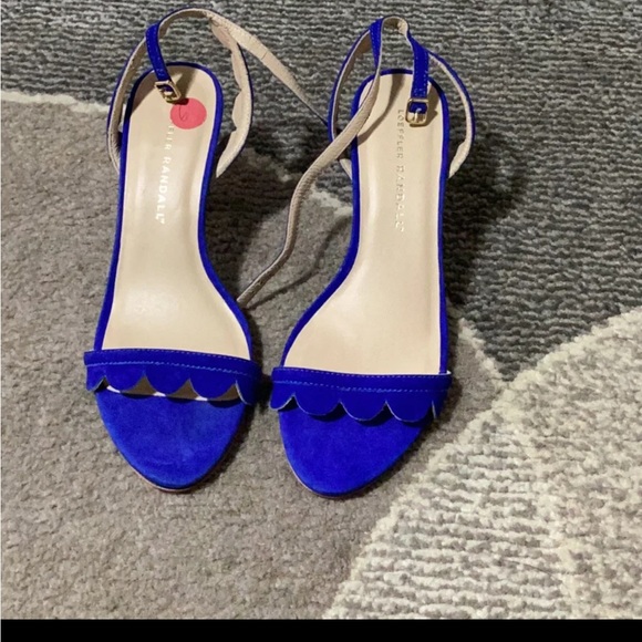 Shoes - Picture 3 of 3